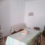 Apartment Foximanna On The North Floor In A Surrounded By Greenery Facing The Sea *