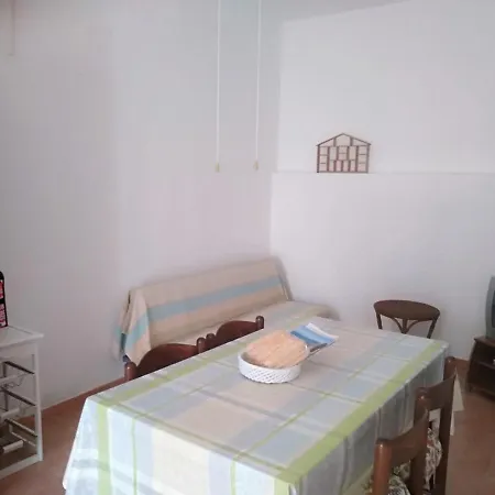 Апартаменты Foximanna On The North Floor In A Surrounded By Greenery Facing The Sea *