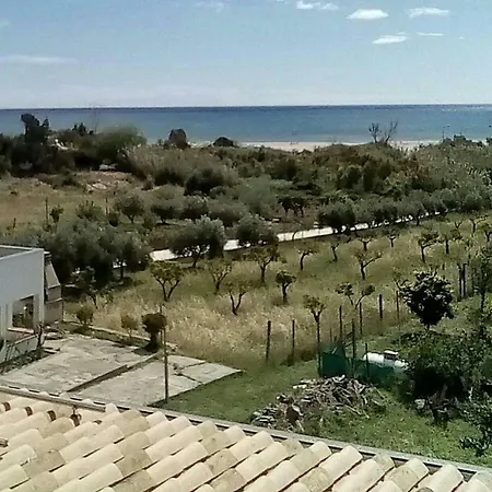 Foximanna On The North Floor In A Surrounded By Greenery Facing The Sea Апартаменты *