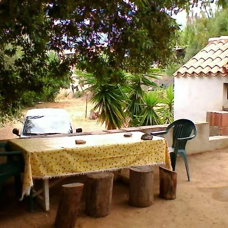 Foximanna On The North Floor In A Surrounded By Greenery Facing The Sea Апартаменты Марина-ди-Гайро